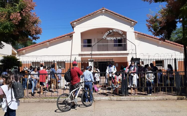 Escuela Manuel Belgrano: por positivo de Covid-19, tres burbujas aisladas