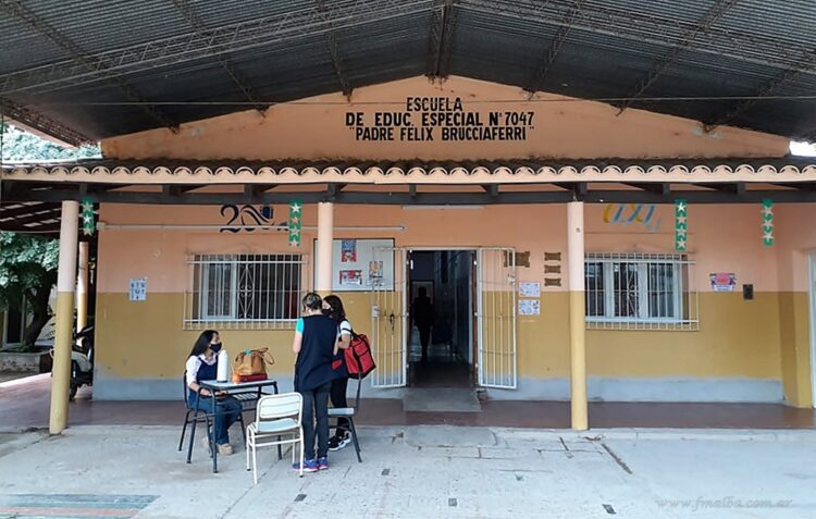 Escuela Especial: directora desmiente caso positivo de Covid-19