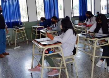 Ciclo Lectivo 2022: Autoconvocados convoca a paro este 2 de marzo