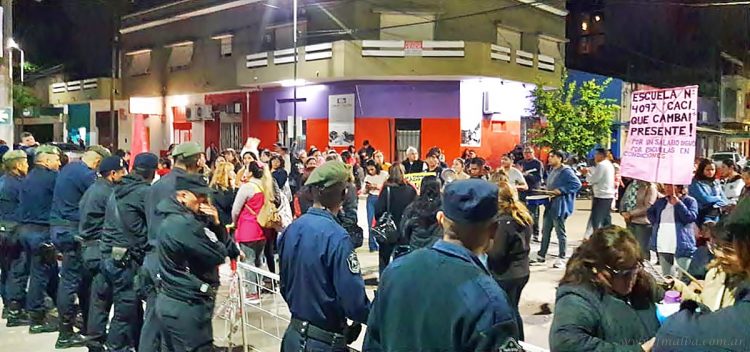 Tartagal: protesta de Autoconvocados en el cierre de campaña de Sáenz