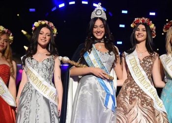 Fiesta Nacional de los Estudiantes: Josefina Astorga, de Tucumán, la nueva soberana