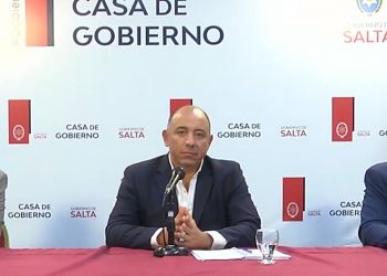 Paritarias Educación: Salta cierra con los gremios aumento del 69.5%