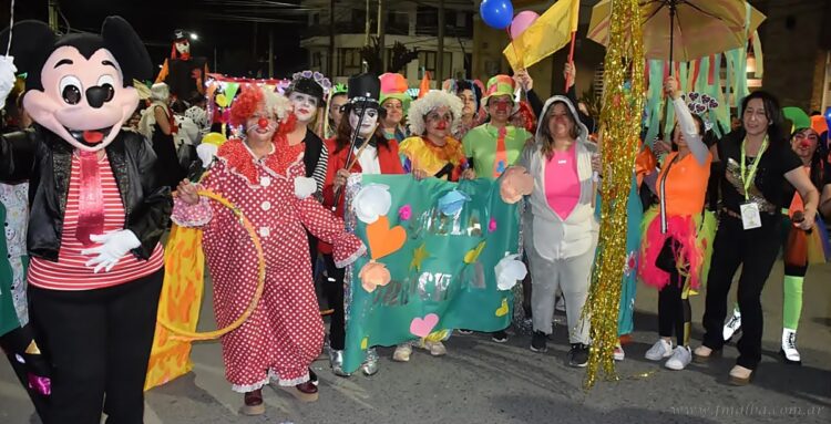 Semana del Docente en Tartagal: karoke y desfile para el fin de semana