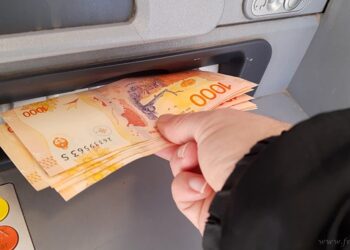 Docentes: el gobierno provincial pagará con recursos propios el Fonid