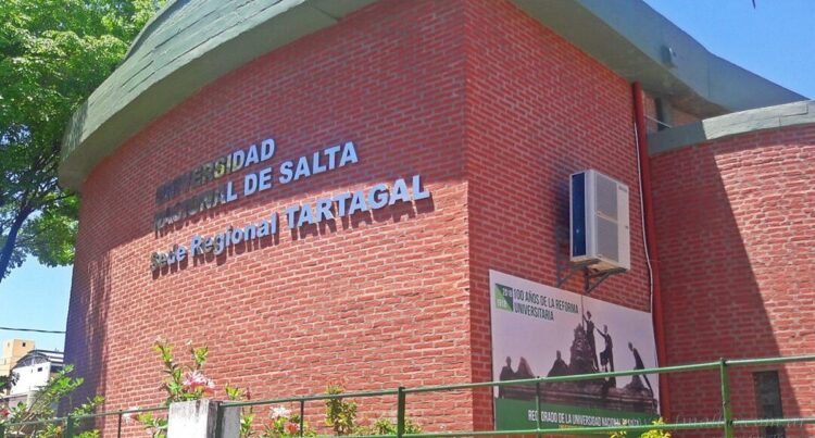 Universidad Pública: “Los docentes cobran sueldos de miseria y al campo le quitaron las retenciones”