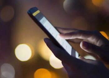 Ciberdelincuencia: Profesora detenida como sospechosa de grooming en perjuicio de su alumno