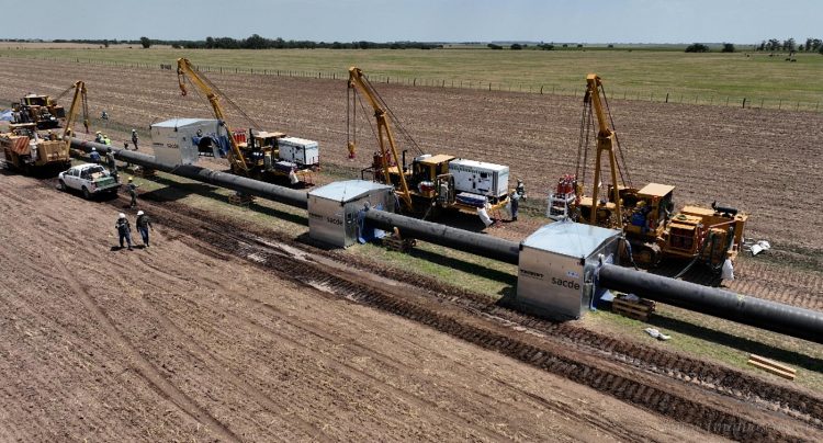 Gasoducto Néstor Kirchner: TGS y TGN disputan la operación clave para transportar gas hacia el norte del país