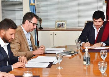 Hidrocarburos: extienden la concesión de Aguaragüe y San Antonio Sur a firma YPF y asociados