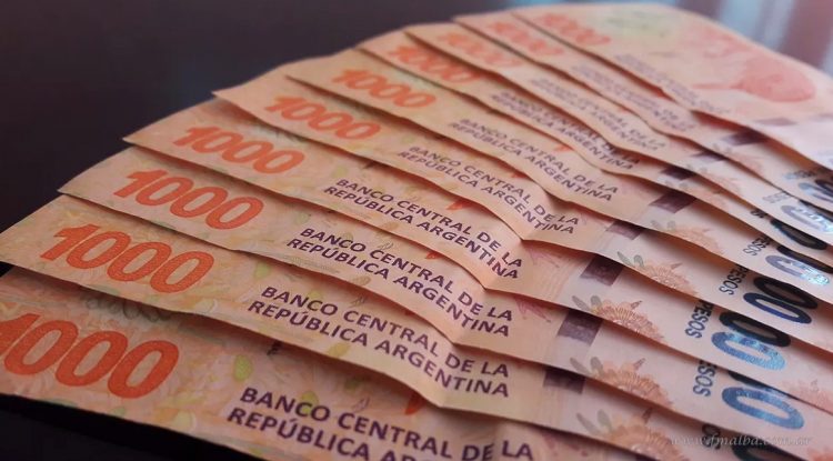 Salta: reanudan el juicio a tres ex gerentes del PAMI que cobraron el IFE