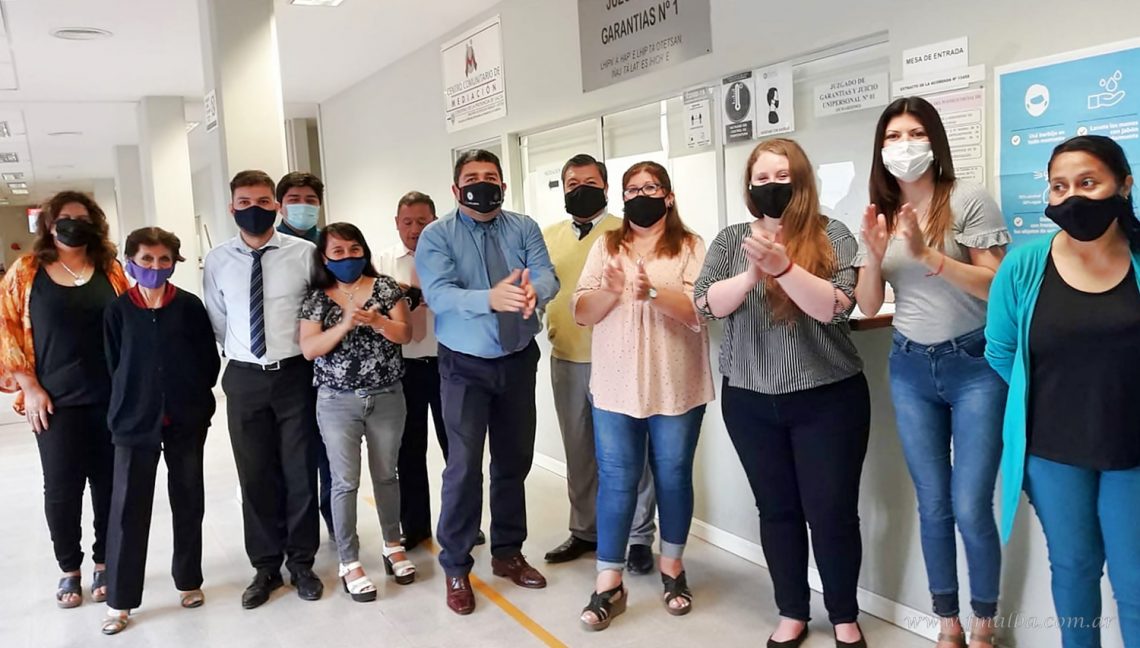 Tartagal: judiciales se plegaron a protesta simbólica por aumentos