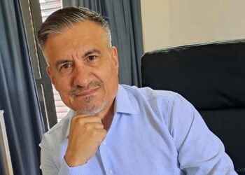 Docentes cesanteados: “En asamblea se votó para que Heredia sea nuestro abogado y representante legal”