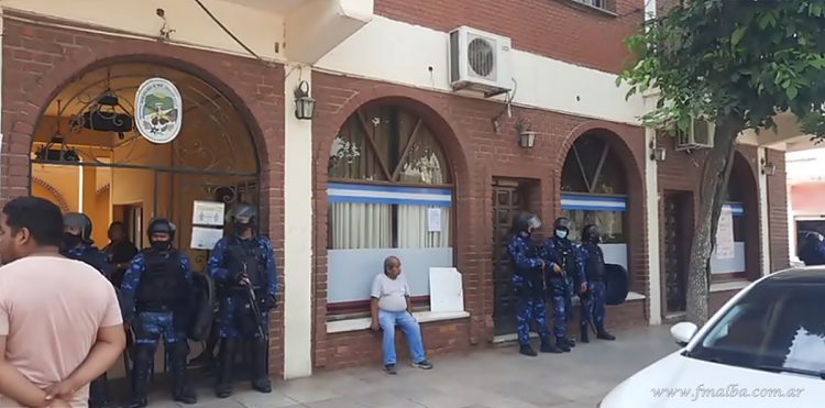 Salvador Mazza: allanamientos en 18 propiedades de Méndez y Municipalidad