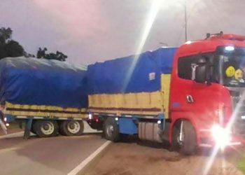 Salvador Mazza: tránsito interrumpido en Ruta 34 por un camión atravesado