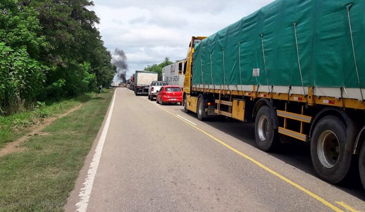 General Mosconi: corte sobre Ruta Nacional 34 altura Misión El Cebilar