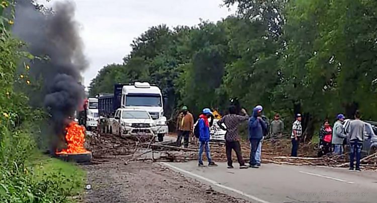 General Mosconi: corte total sobre Ruta 34, en Tres Cruces