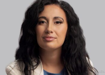 General Mosconi: “Los ataques vienen de gente que quiere ocupar este espacio”