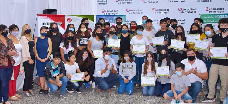 Política Ambiental: Tartagal certificó a 55 promotores ambientales