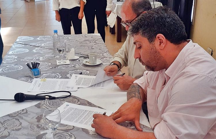 Tartagal: convenios firmados para obras en provisión de agua