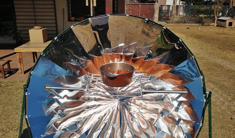 Cocina solar: pyme cordobesa llegará con tres cocinas solares para comunidad Fwolit Lantawas