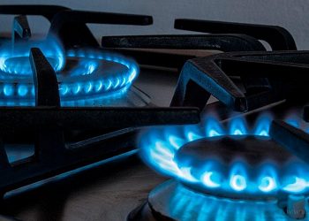 País: entran en vigencia los nuevos cuadros tarifarios de gas para pymes y residenciales