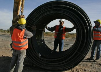 REFEFO: Enacom destinará $1.500 millones para expandir fibra óptica en cruces fronterizos