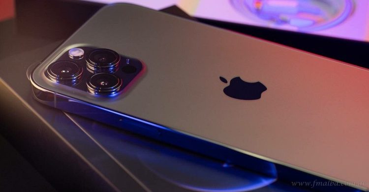 País: la Dirección General de Aduana subastará 51 lotes de iPhone