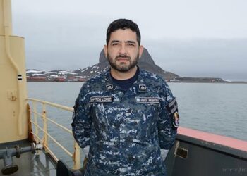 Santos López de Tartagal: “Es muy gratificante realizar la Campaña Antártica a bordo del rompehielos”