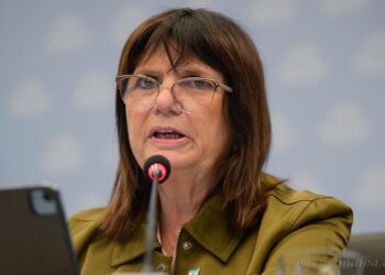 Certificados médicos falsos: COMRA responde a las acusaciones de Patricia Bullrich