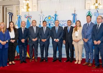 Parlamento del Norte Grande: fuerte reclamo de las provincias a la Nación