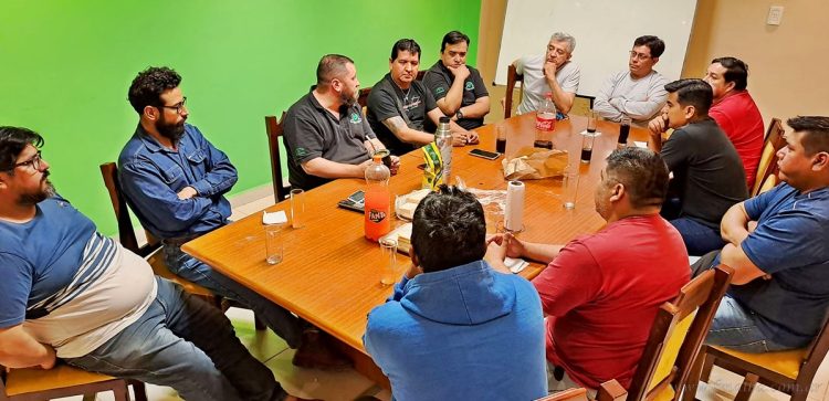 Petroleros: el sector de refinerías prepara manifestación en Piquirenda