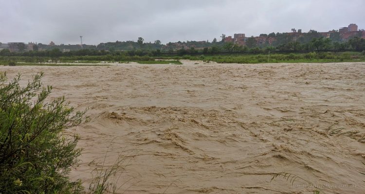 Río Pilcomayo: tras crecida, las aguas comienzan a bajar