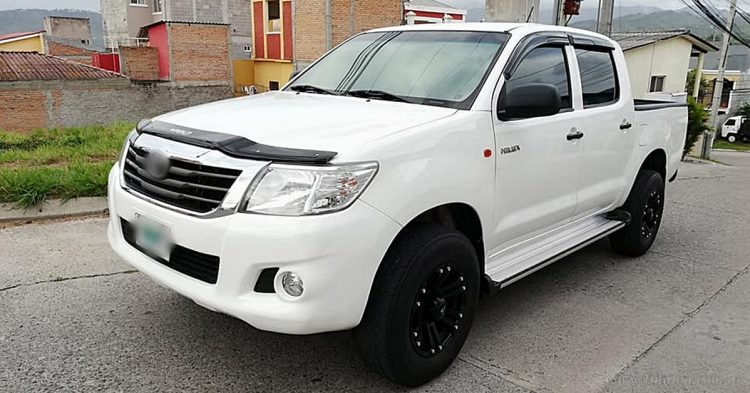 Salvador Mazza: tres hombres robaron la camioneta de un comerciante aguarayense