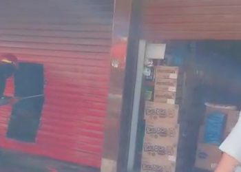 Salvador Mazza: bomberos y vecinos movilizados ante incendio