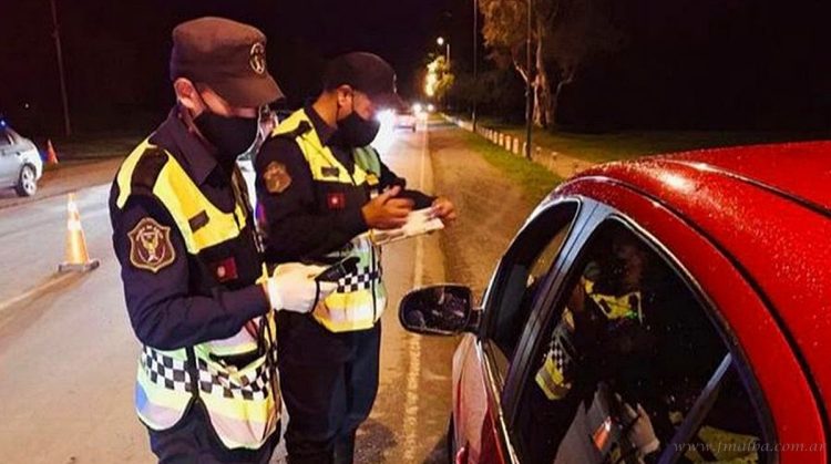 Dos conductores infraccionados por conducir con alcohol en sangre
