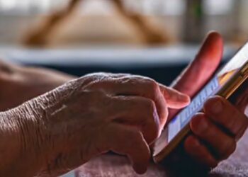 General Mosconi: rastreó a estafadoras y reunió más de 10 denuncias contra ellas