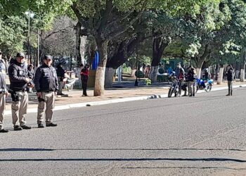 Personal de brigada de Salta colabora en operativos de control