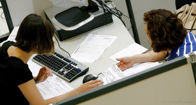 Día del Empleado Público Provincial: las áreas de salud pública y el IPV, unicos que no están afectados