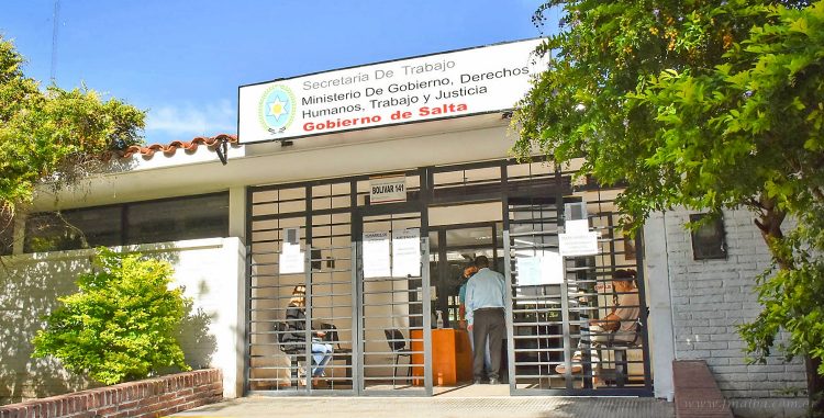 Transporte: empresa y gremio rubrican acuerdo la semana próxima