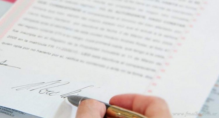 Funcionarios de Tierras de Salta recibirán carpetas para escrituración