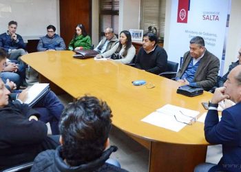 Transporte Interurbano: empresarios fueron recibidos por el ministro Villada