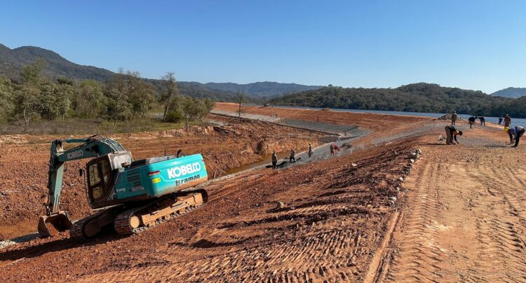 Dique Itiyuro: empresa Garín, adjudicada para continuar tareas adicionales en el embalse