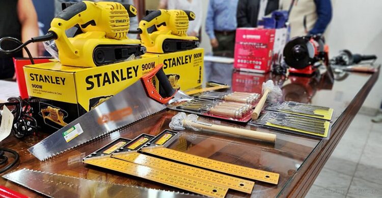 Entregaron herramientas a emprendedores de los pueblos originarios