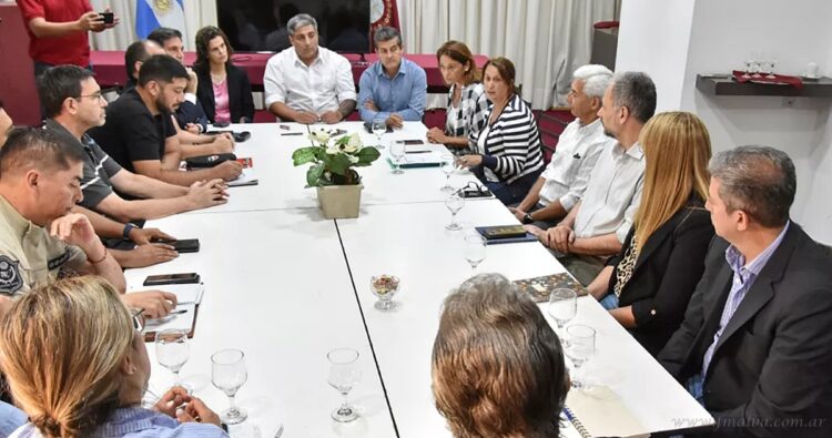 Comité de Emergencia Climática: funcionarios organizan asistencia ante eventual llegada de “La Niña”