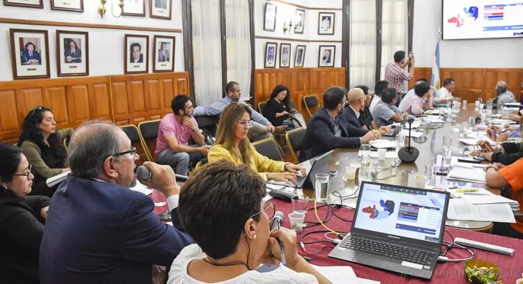 Santiago Vargas: “Es un presupuesto cinco veces mayor al que tuvo 2024”