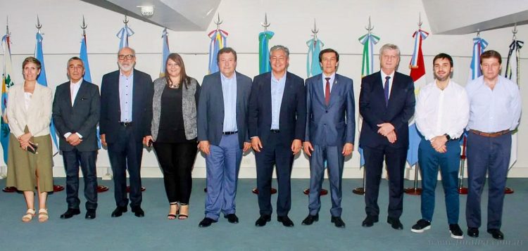 Ley Ómnibus: provincias petroleras piden diálogo para regular las actividades hidrocarburíferas