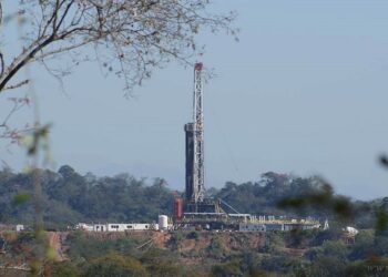 Santiago Vargas: “El Rigi incluye tanto a lo minero como hidrocarburífero”