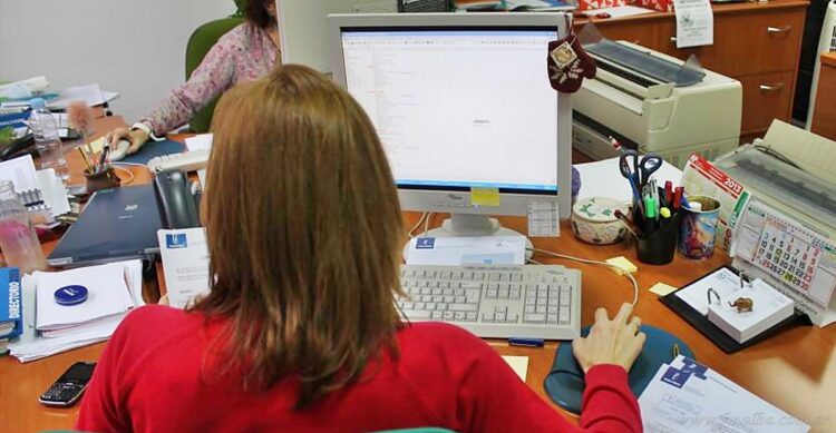 Feriado del Milagro: instituciones públicas y comercio atenderán con normalidad incluso el viernes 13