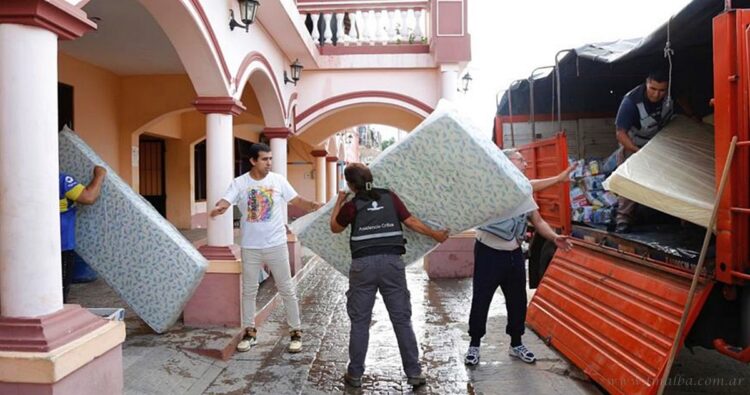 Temporal: asistencia a los afectados en Colonia Santa Rosa