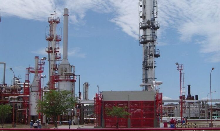 Campo Durán: la empresa Refinor niega un cierre pero no aclara el futuro para la región