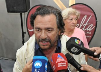 Gustavo Sáenz: “Si no continúan las obras sobre la ruta 9/34, este gobernador instalará una carpa en la Casa Rosada”